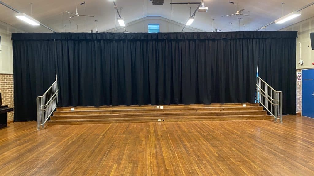 Enhancing the Gwynneville Public School Hall with a Cutting-Edge Curtain System Gwynneville Public School Curtains 1