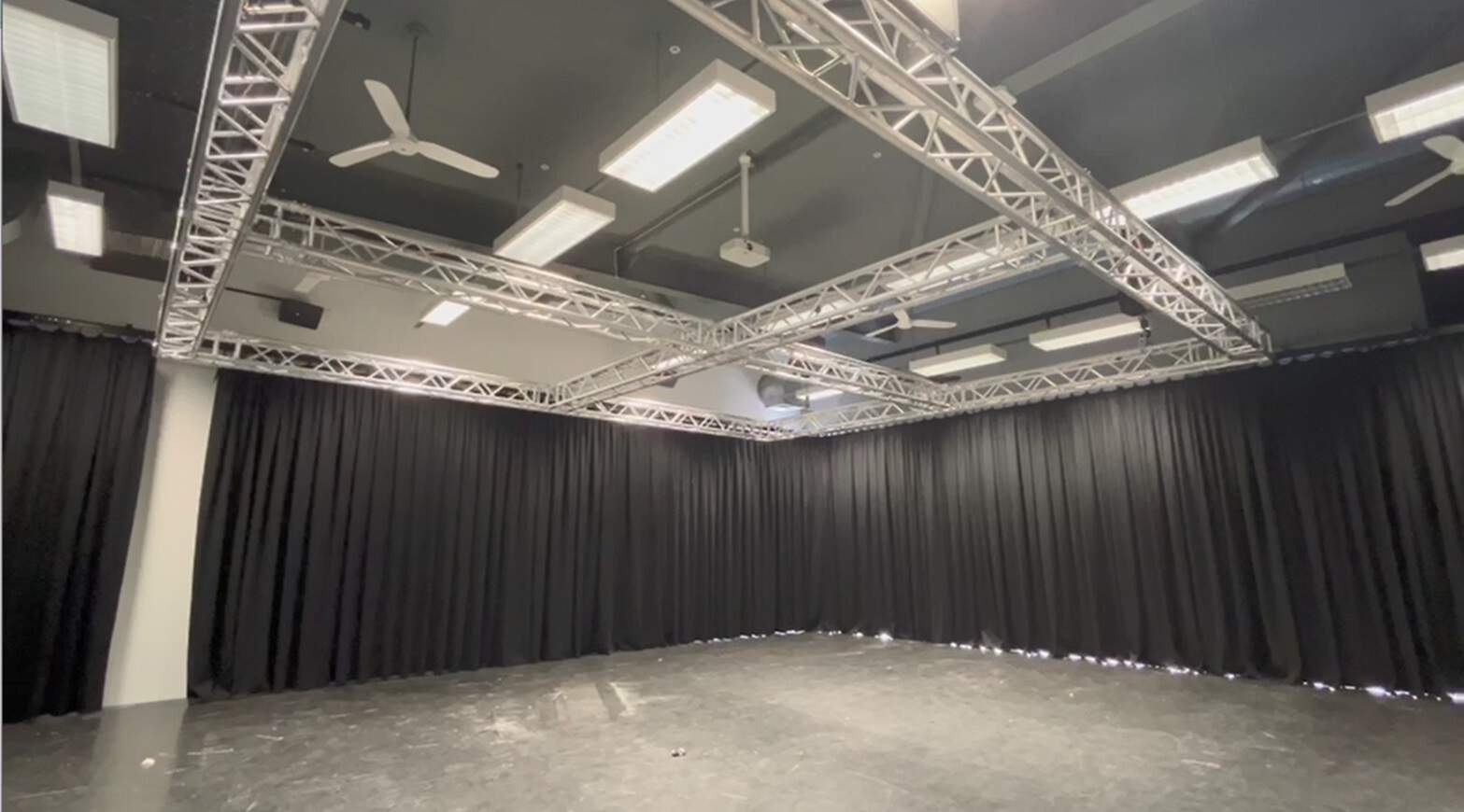 UNSW Webster 335 Motorized Truss 2